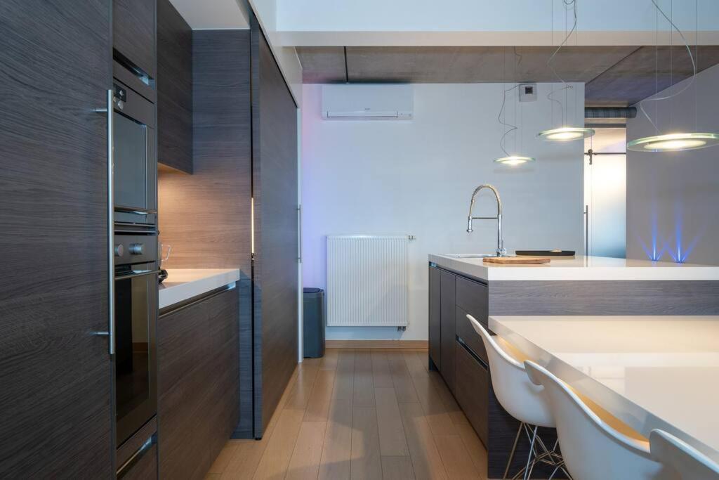 アントウェルペンLondon 993 Loft 402アパートメント エクステリア 写真